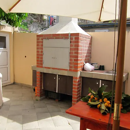 Appartement & Saint John *