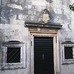 דירה & Saint John *